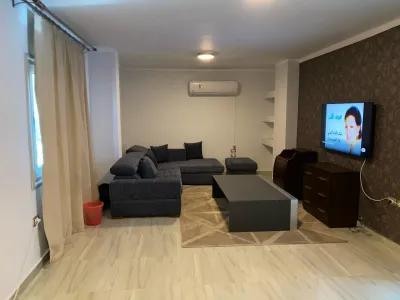 استديو للايجار اليومي بيفرلي هيلز الشيخ زايد