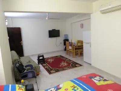 شارع قهوه المزاريطه متفرع منشارع ال٢٧محطه بيرتي جسر السويس
