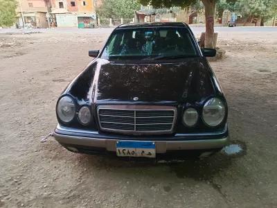 مرسيدس بنز الفئه e 1999 في الصف, الجيزة - 550,000 EGP