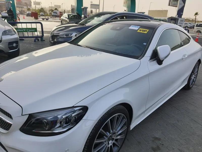 مرسيدس c200 كوبيه مو ١٩