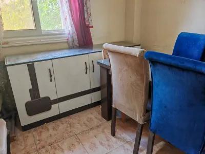 سفرة عمولة زان احمر للبيع ونيش وبوفيه في مدينة الشروق, القاهرة - 8,500 ج.م