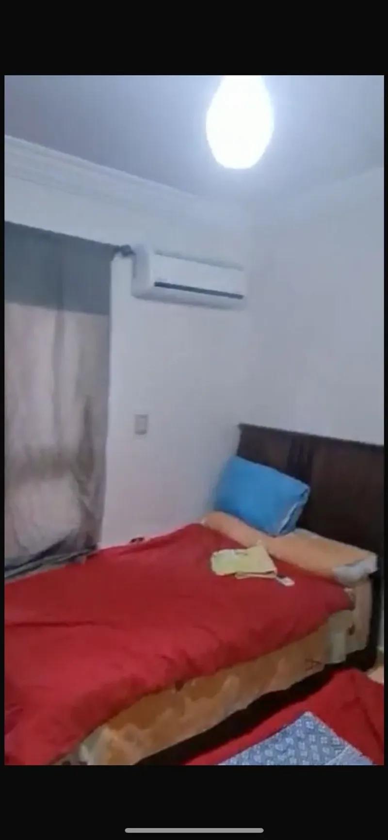 كامب شيزار صف تاني بحر مباشر