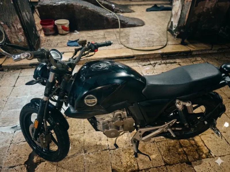 موتسيكل V250