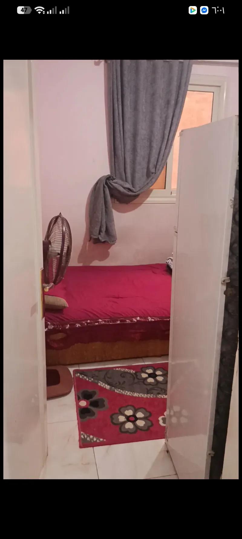 شقه مفروش للايجار متفرع من المريوطيه فيصل شارع يوسف السباعي