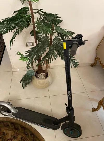 دراجات نارية سكوتر كهربائي 2021