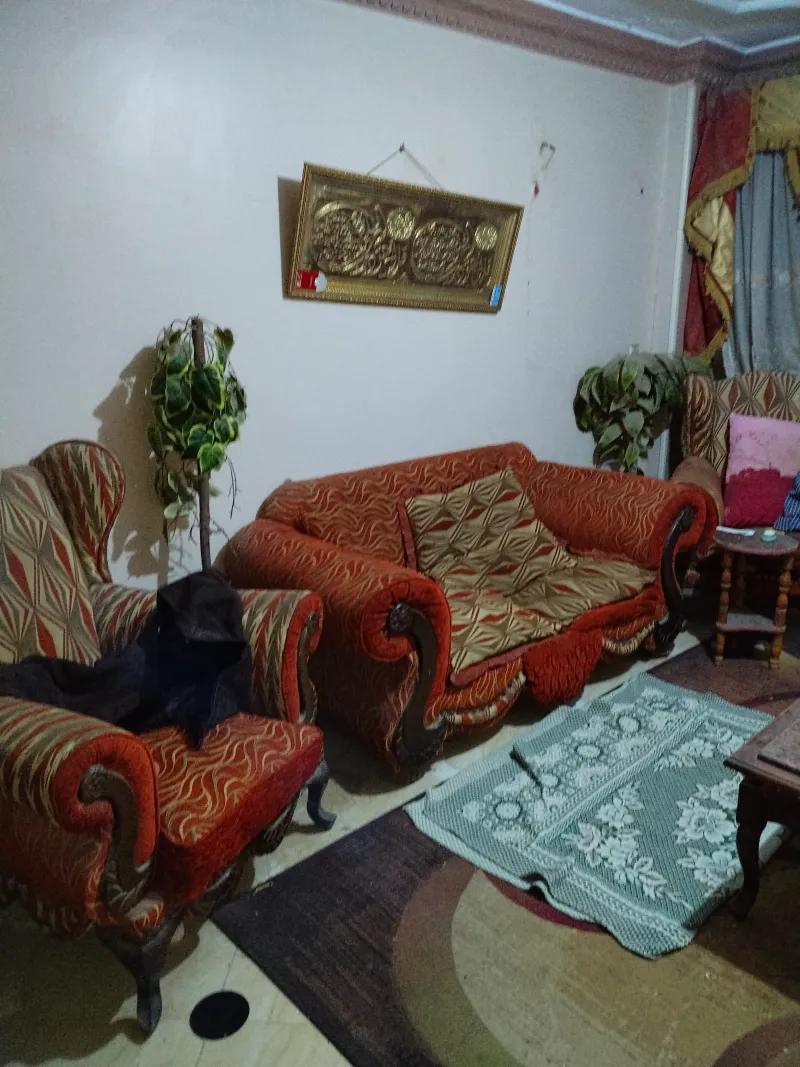 انتربية للبيع المكان ٦اكتوبر السعر ٢٠٠٠