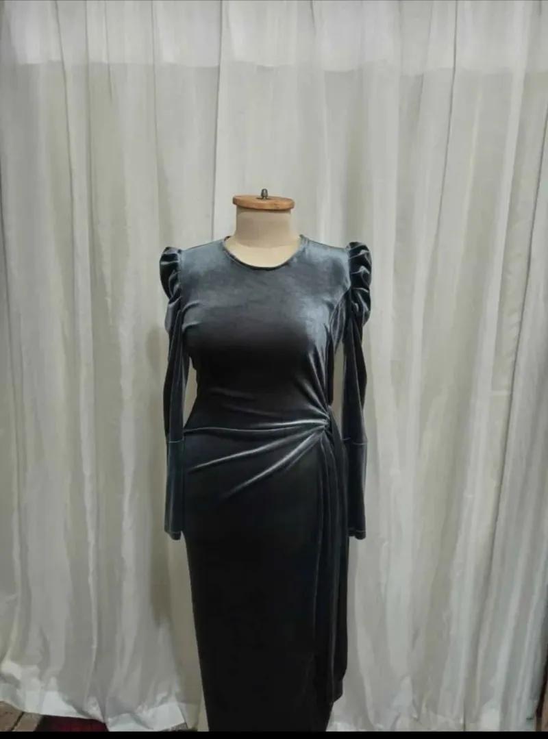 فستان قطيفة