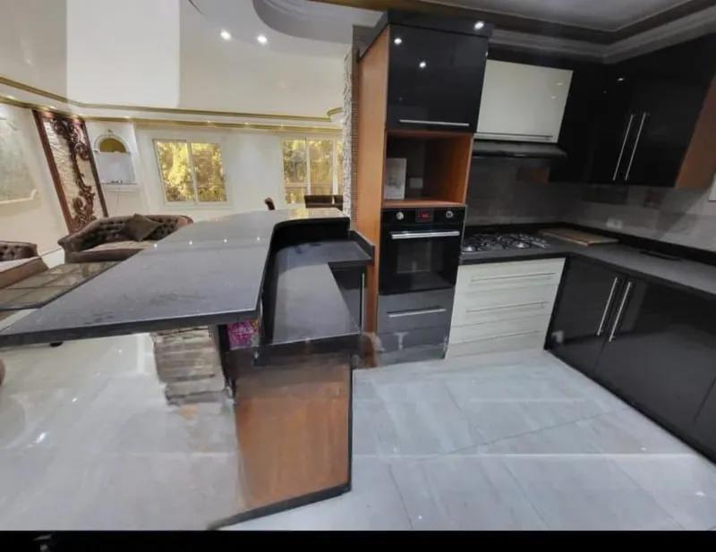 شقه للبيع 170م فى مصر الجديده ( ميدان هليوبليس )