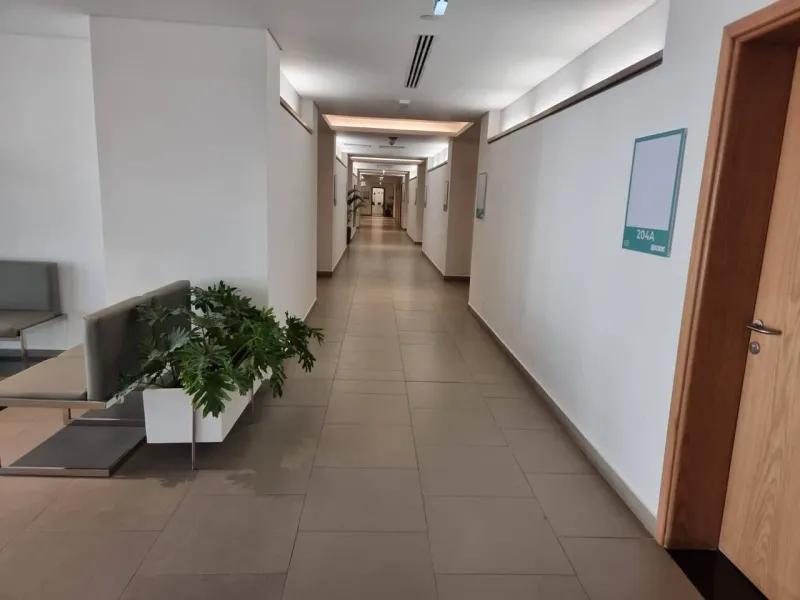 عيادة للبيع – بيفرلي هيلز الشيخ زايد