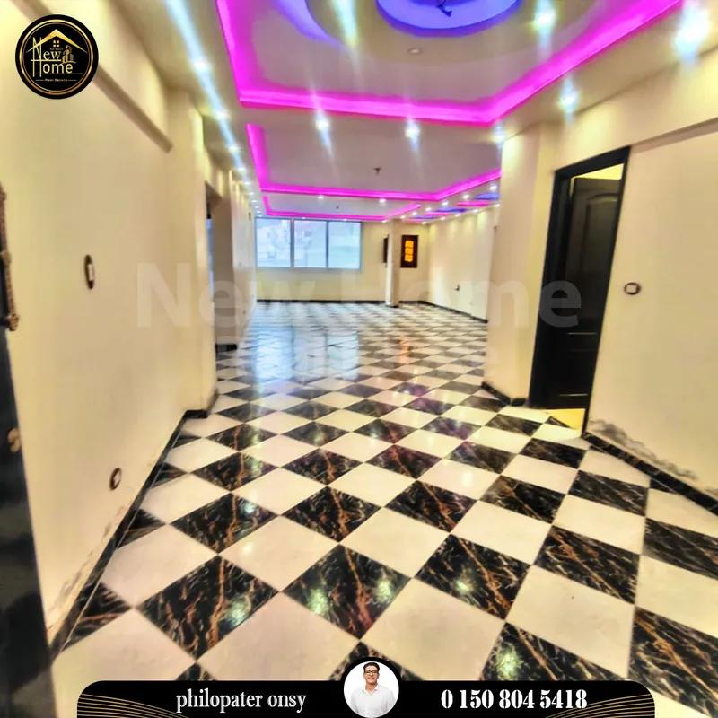 شقة للبيع 205 م العصافرة - موقع متميز فى جمال عبد الناصر مباشرة