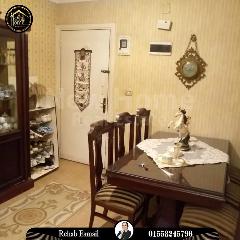 شقة للبيع 85 م سبورتنج – على البحر مباشرة