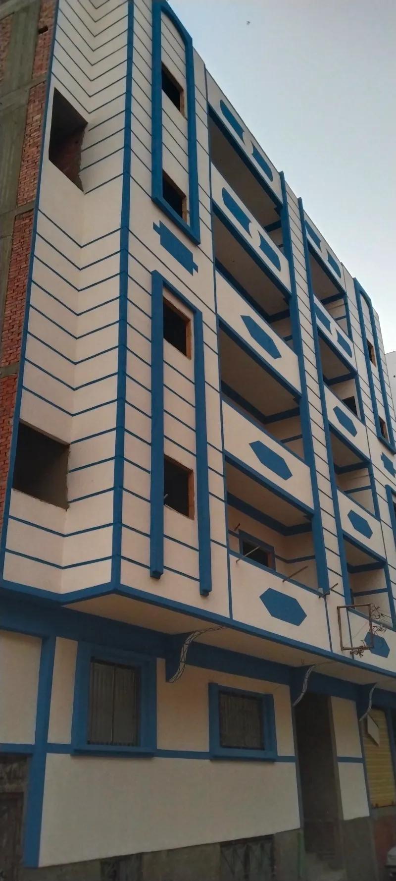 شقتين للبيع فى برج واحد فى المنصورة امتداد عبدالسلام عارف