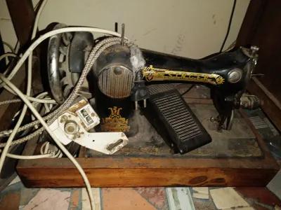 ماكينه سنجر في وسط القاهرة, القاهرة - 1,400 EGP