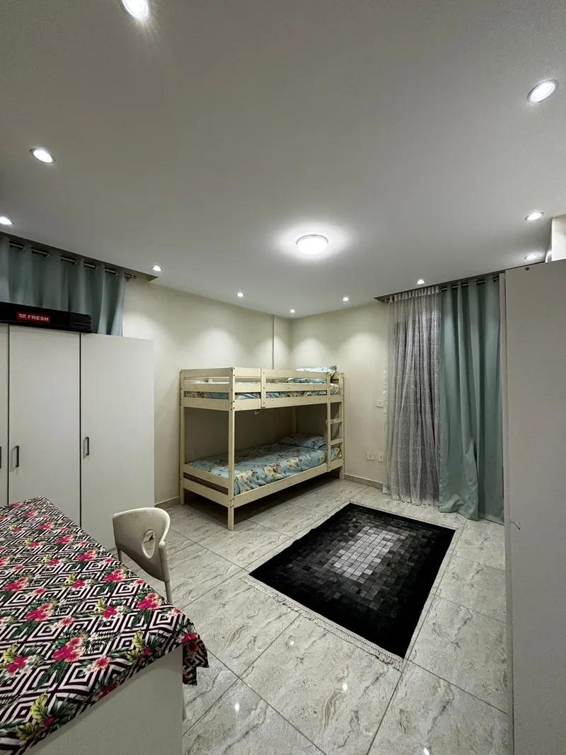 شقه للايجار مفروش في كمبوند اشجار دارنا زهراء المعادي