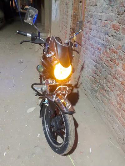 باجاج بوكسر 2020