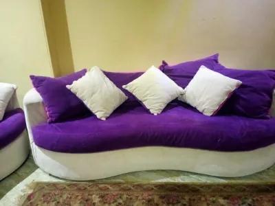 انتريه كنبتين كبيرة وصغيرة وكرسي في شبرا, القاهرة - 5,500 EGP