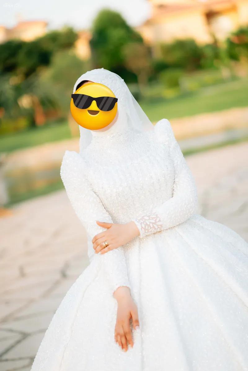 فستان زفاف للبيع