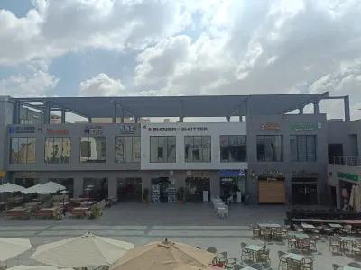 للبيع مكاتب اداريه / عيادات طبيه استلام3شهور قسط علي4سنين in New Cairo, Cairo - 5,740,000 EGP