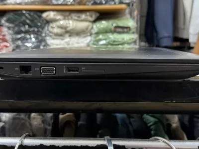 لاب توب hp حالة ممتازة للبيع