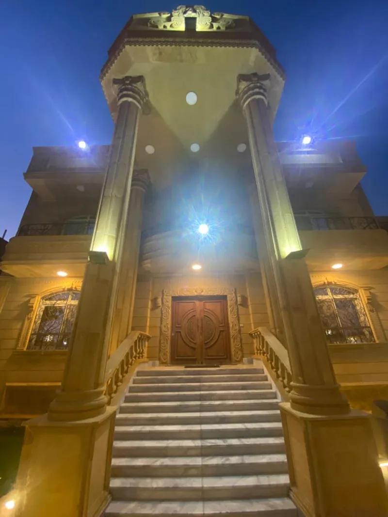 فيلا كالقصر للبيع بمدينه بدر مباشر على العاصمه الاداريه