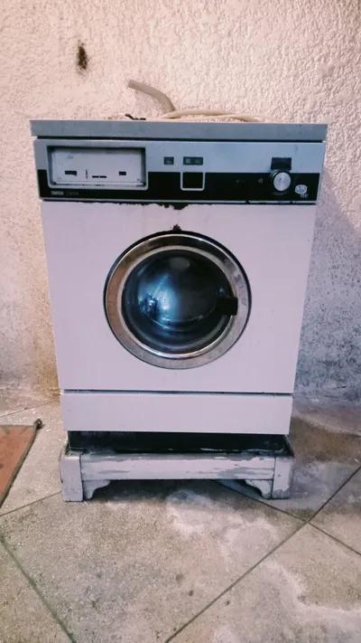 غسالة ايديال زانوسي سعة خمس كيلو في مصر القديمة, القاهرة - 5,000 EGP