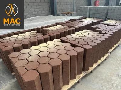 الانترلوك والبرودة مع المهندس احمد عبد الرحمن في القاهرة الجديدة, القاهرة - 165 EGP