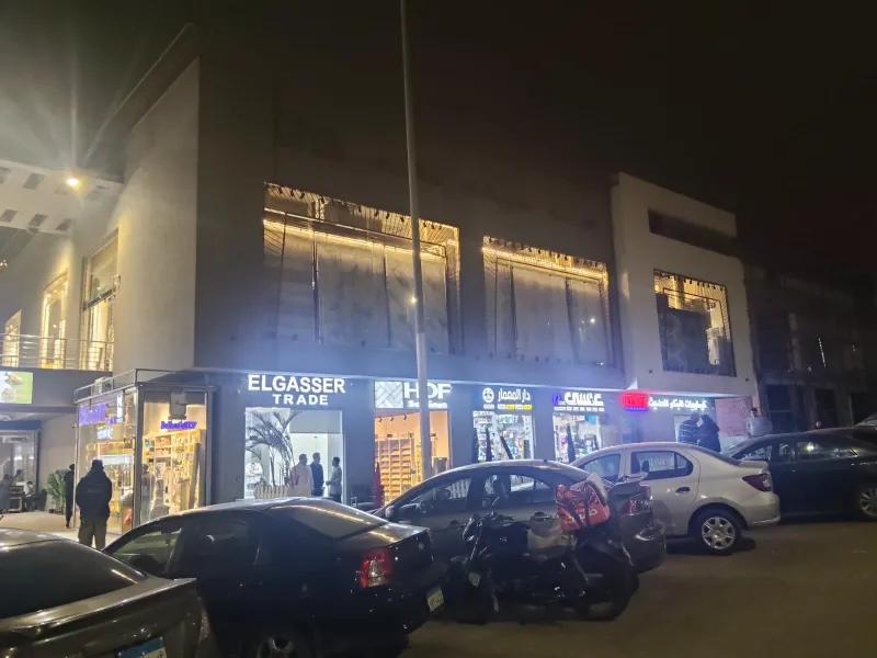 محل تجاري56 متر للبيع في اقوي المولات التجارية the market