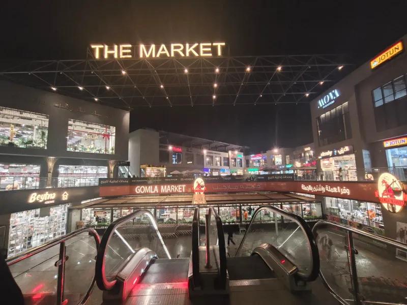 تجاري للبيع49 متر جاهز للتسليم داخل مول THE MARKET