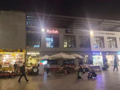للإيجار محل تجاري31متر في المرحلة الثانية في The market