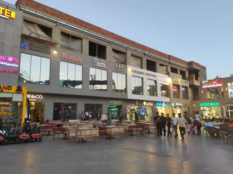 امتلك عيادتك في اقوي المولات الادارية والطيبة مول the market