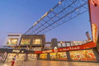 محل تجاري للايجار داخل المرحله الثانيه من مول the market