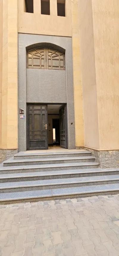 شقة للبيع في طريق الحي الايطالي