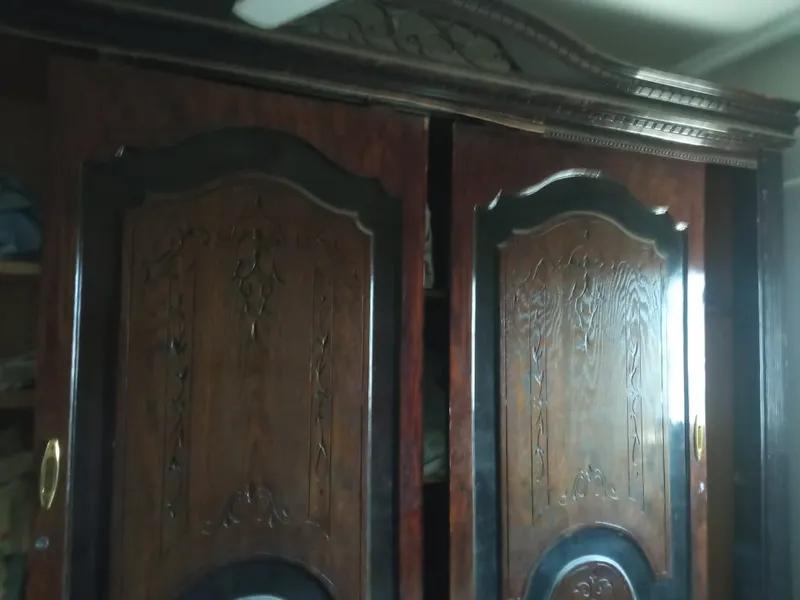اعلان عن بيع غرفة نوم