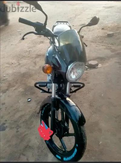 باجاج بوكسر 2022