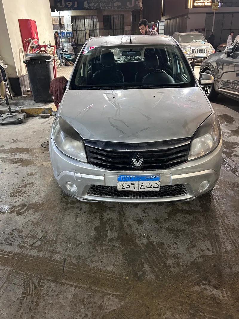 رينو سانديرو 2013 اوتو