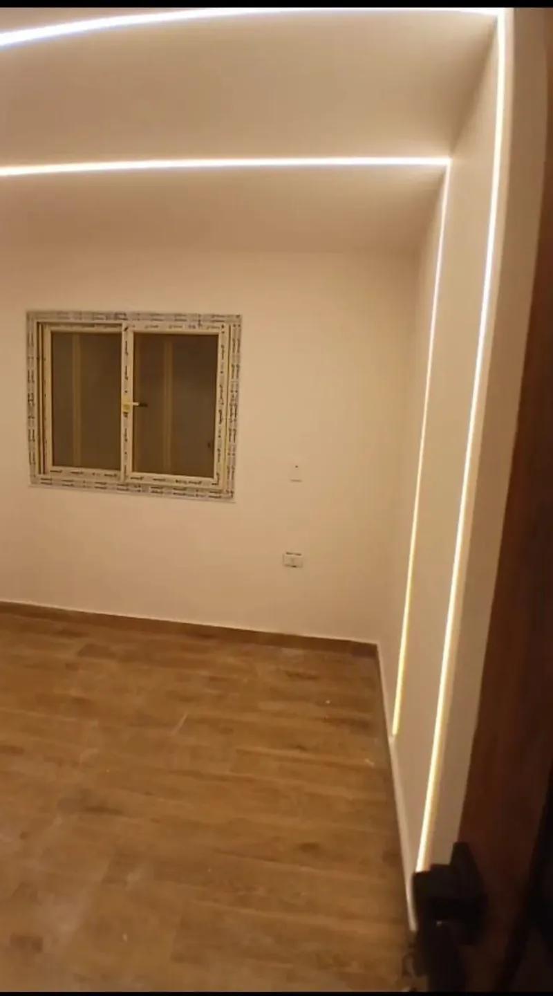 للبيع شقة 180 متر