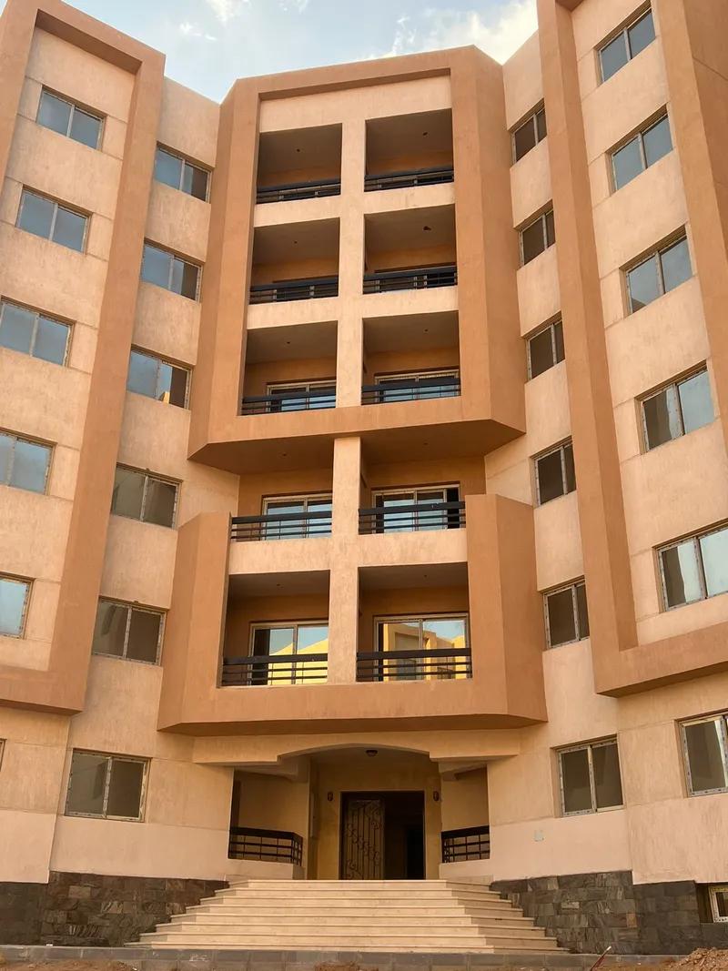 شقه للبيع في بدر