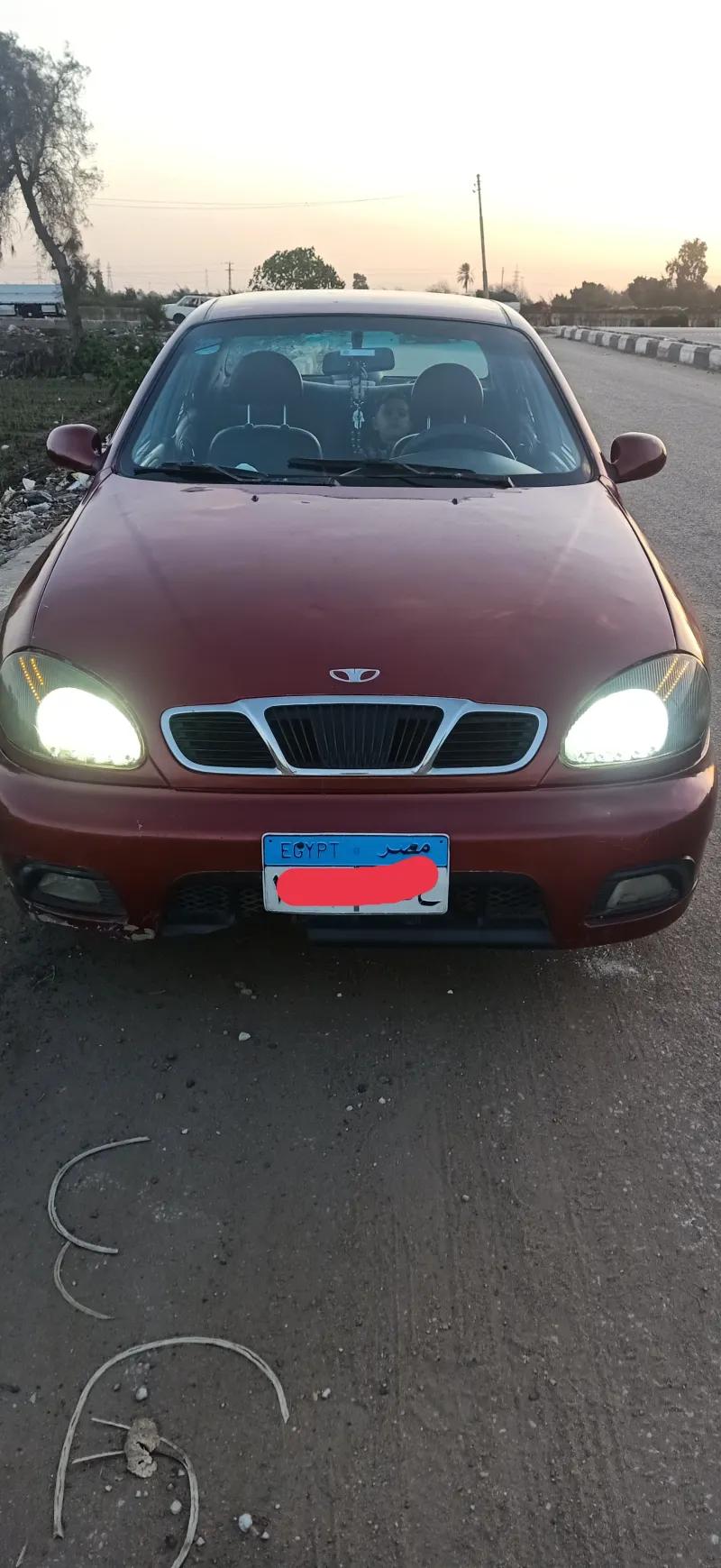 دايو لانوس 2001